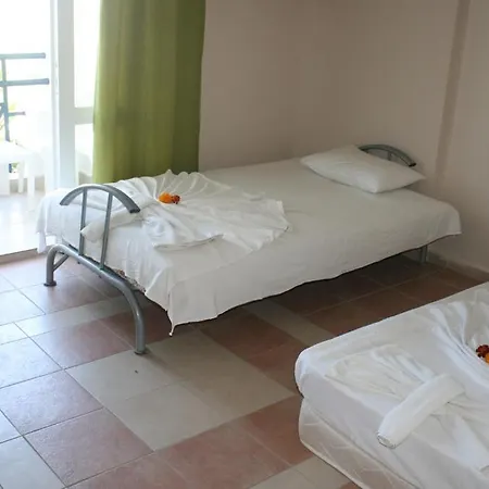 Park Hotel 3*